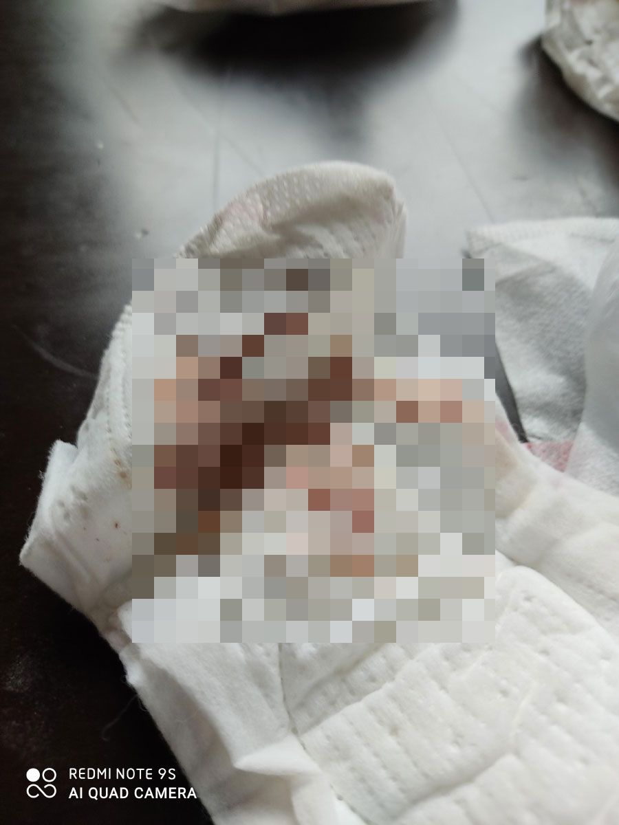 母親の生理用ナプキン貯まったから開封していく